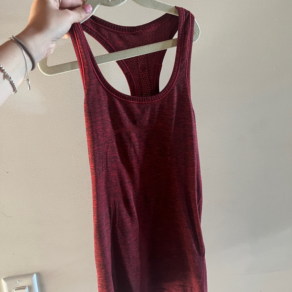 Lululemon swiftly tech racer back tank top size 2 red